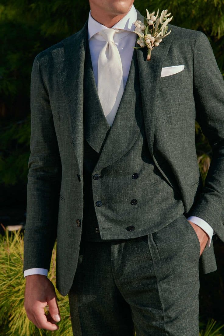 Green linen suit for beach wedding tailored in Koh Samui