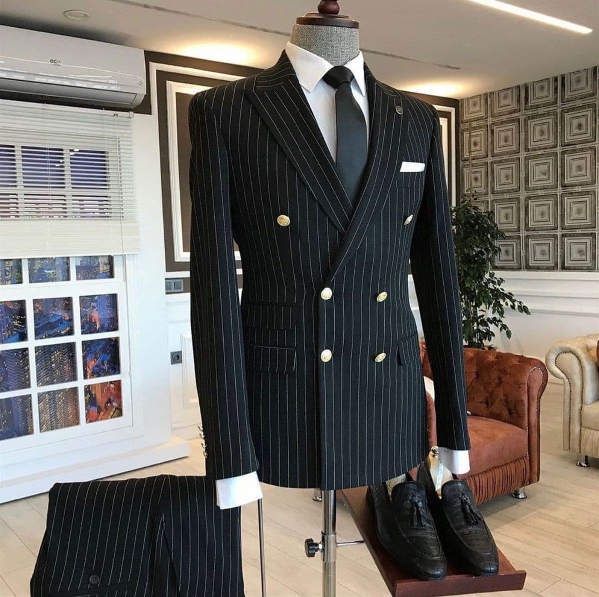 Men's suit measurements and custom fitting in Koh Samui