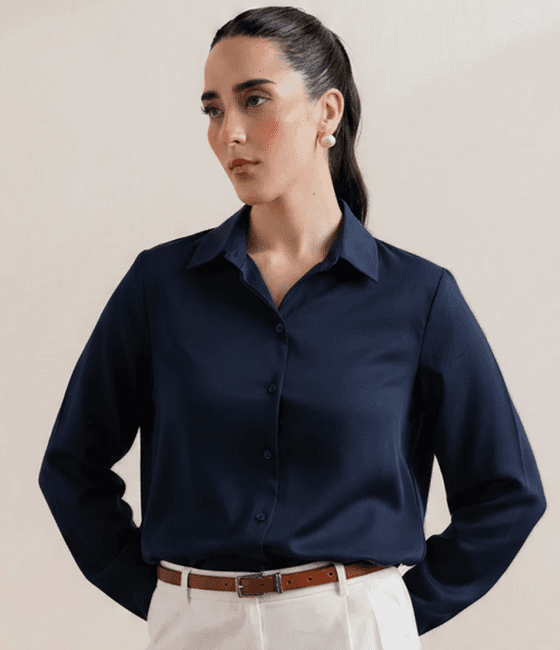 Women blouse fitting Koh Samui
